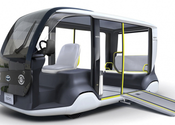 這台極具未來感的 TOYOTA 電動接駁車 ，明年東京奧運就能見到
