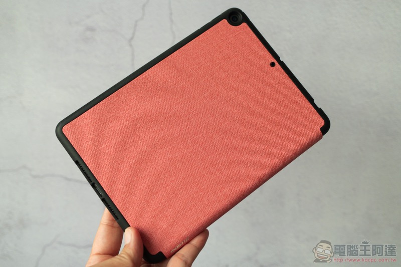 功能與美感兼具， JTLEGEND iPad mini 5 相機快取多角度折疊布紋皮套 開箱 / 評測 / 評價 / 心得 - 電腦王阿達
