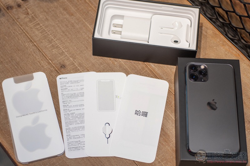 iPhone 11 / iPhone 11 Pro Max 開箱 體驗（同場加「貼」: 膜斯密碼 imos 3D 康寧玻璃 + 全機包膜） - 電腦王阿達