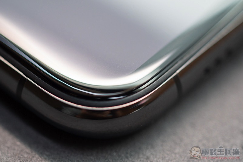 iPhone 11 / iPhone 11 Pro Max 開箱 體驗（同場加「貼」: 膜斯密碼 imos 3D 康寧玻璃 + 全機包膜） - 電腦王阿達