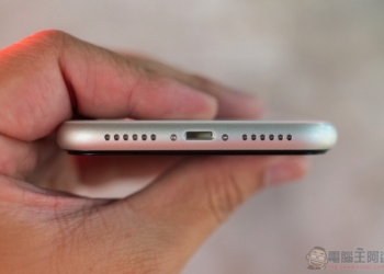 iPhone 11 / iPhone 11 Pro Max 開箱 體驗（同場加「貼」: 膜斯密碼 imos 3D 康寧玻璃 + 全機包膜）