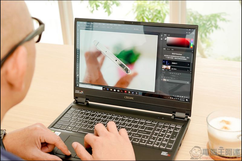 CJSCOPE RZ-958 Creator 開箱評測 ，為創作者與電玩發燒友而生的高性價比電競筆電 - 電腦王阿達