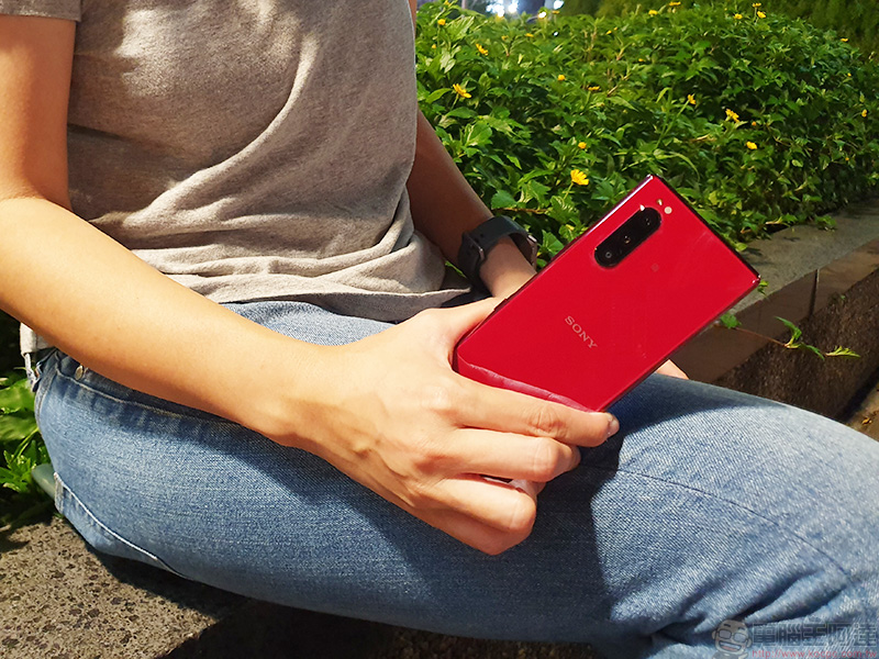 用 Xperia 5 發現都市裡的風景，用另一個角度發現幸福感 - 電腦王阿達