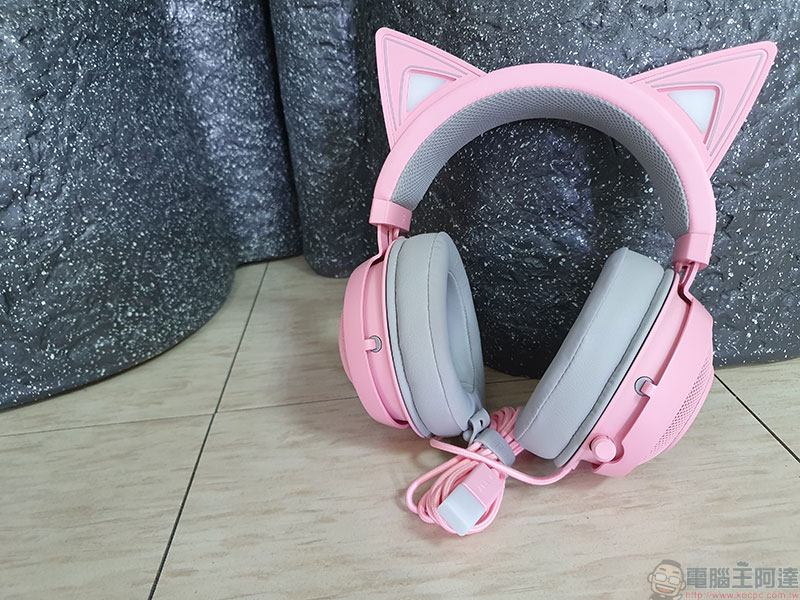 Razer Kraken Kitty Edition 電競耳麥開箱，萌萌粉紅戰鬥喵 - 電腦王阿達