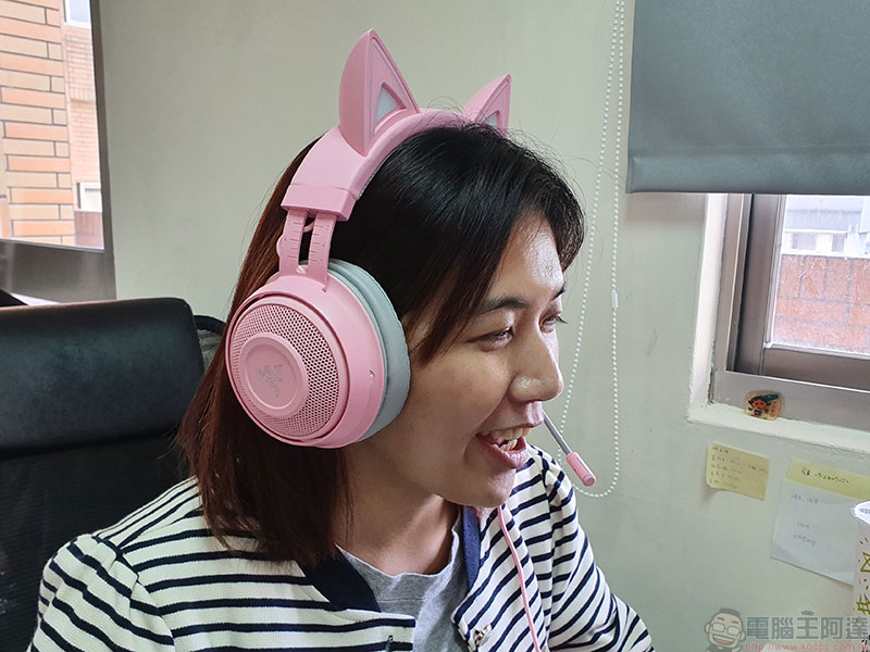 Razer Kraken Kitty Edition 電競耳麥開箱，萌萌粉紅戰鬥喵 - 電腦王阿達
