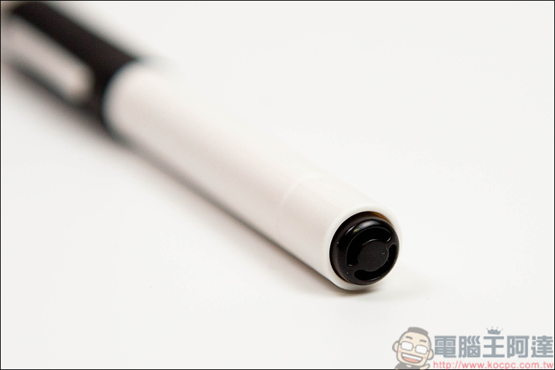 AERY PF1061 繪圖板達人款，台灣品牌、超大工作區域、多功能按鍵，CP值爆表開箱 - 電腦王阿達