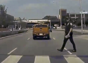 Tesla 內建鏡頭立大功 ，被車主用來證明自己並無違規