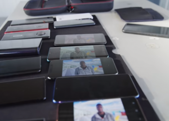 知名科技 YouTuber MKBHD 公布 2019 年 16 款最佳手機的照片盲投結果，iPhone 11 Pro 第一輪就被刷掉 - 電腦王阿達