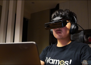 PHOTONTREE X 頭戴式顯示器 開箱動手玩：首創雙光學設計，將 800吋電影院直接戴頭上！