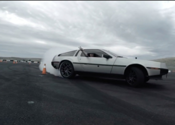 史丹佛博士展示 自駕系統 研究成果，強到讓車子甩尾都沒問題 - 電腦王阿達