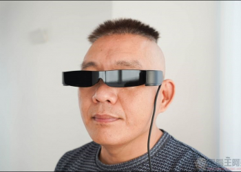 80吋大螢幕隨身帶著走 EPSON MOVERIO BT-30C 次視代智慧眼鏡開箱 - 電腦王阿達