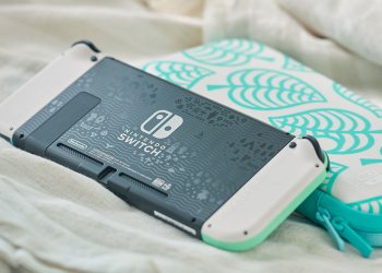 Nintendo Switch ≪集合啦！動物森友會≫ 特別版主機將於 2/8 開放預訂