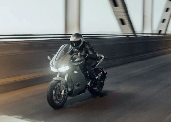 跑車版 Zero SR/S 電動重機推出，風阻更小續航更佳