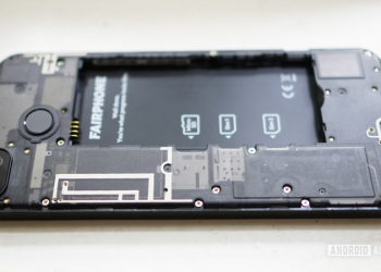 懷念幫手機換電池的時代嗎　歐盟疑似提案要求手機廠商提供更換電池設定 - 電腦王阿達