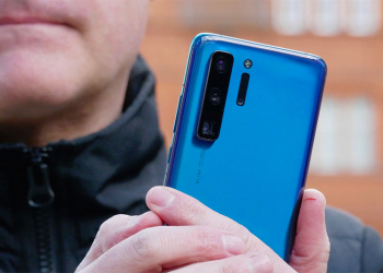 外媒曝光華為 P40 原型機動眼看，設計趨於穩定變動不大