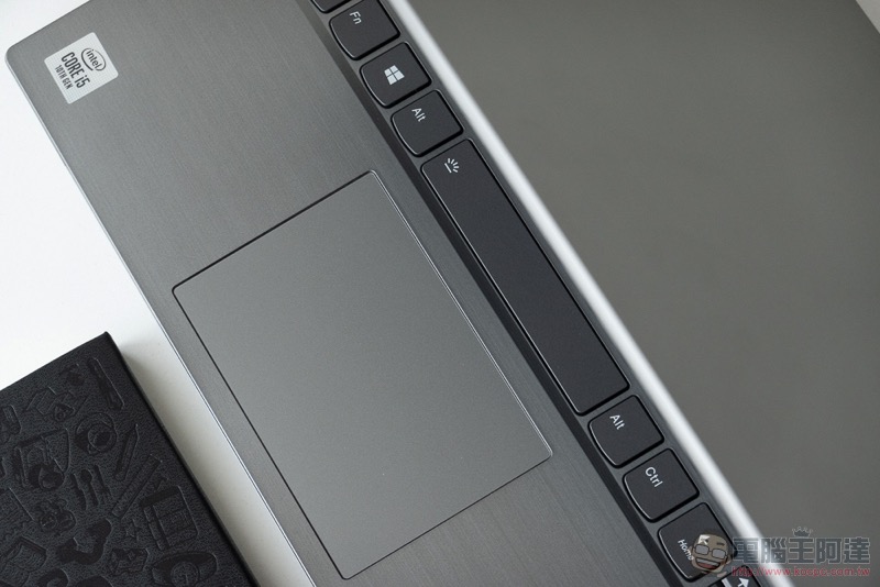 最佳工作夥伴 Lenovo ThinkBook 14 / 15 開箱體驗 ：讓你的選擇面面俱到 （評測 評價） - 電腦王阿達