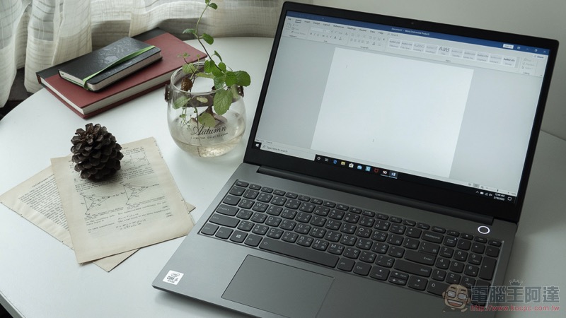 最佳工作夥伴 Lenovo ThinkBook 14 / 15 開箱體驗 ：讓你的選擇面面俱到 （評測 評價） - 電腦王阿達