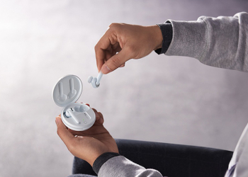 OPPO Enco W31 真無線耳機將於四月下旬在台開賣，建議售價 1,899 元