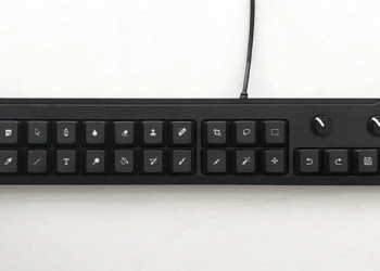 讓 Photoshop 更順手不一定要超炫控制器 ，返璞歸真設計的鍵盤也不錯