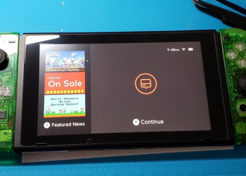 當 Nintendo Switch 因為缺貨被黃牛瘋狂抬價時，這個男人選擇了自己從買料到組裝自己來