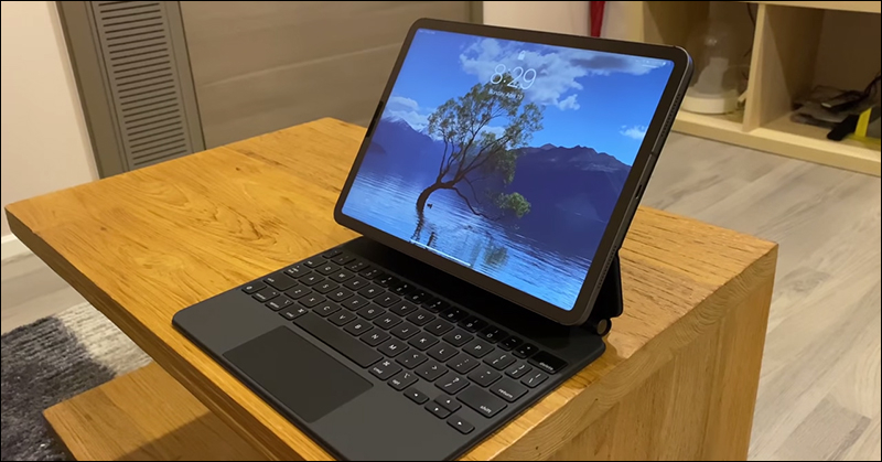 外國 YouTuber 簡易開箱 iPad Pro 巧控鍵盤，12.9  吋 iPad Pro 組合比 MacBook Air 還重