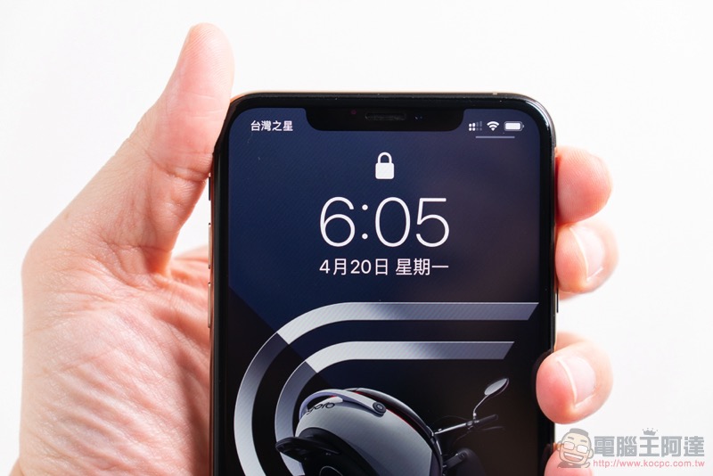 iPhone 12 正面螢幕