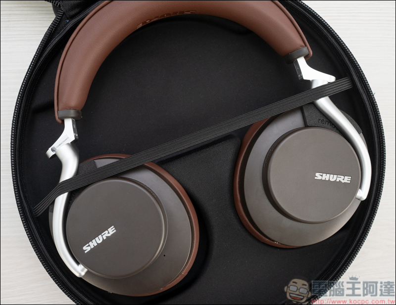 Shure AONIC 50無線降噪頭戴式耳機開箱動耳聽，同場加映AONIC 4 - 電腦王阿達