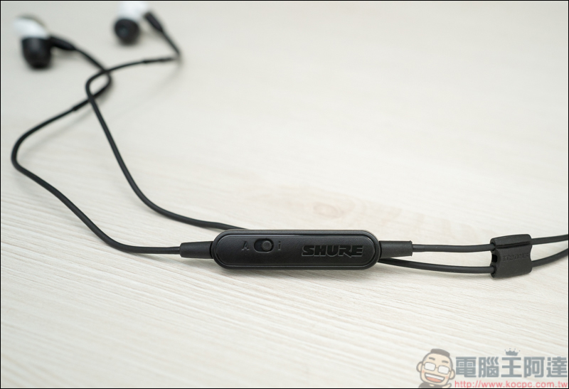 Shure AONIC 50無線降噪頭戴式耳機開箱動耳聽，同場加映AONIC 4 - 電腦王阿達