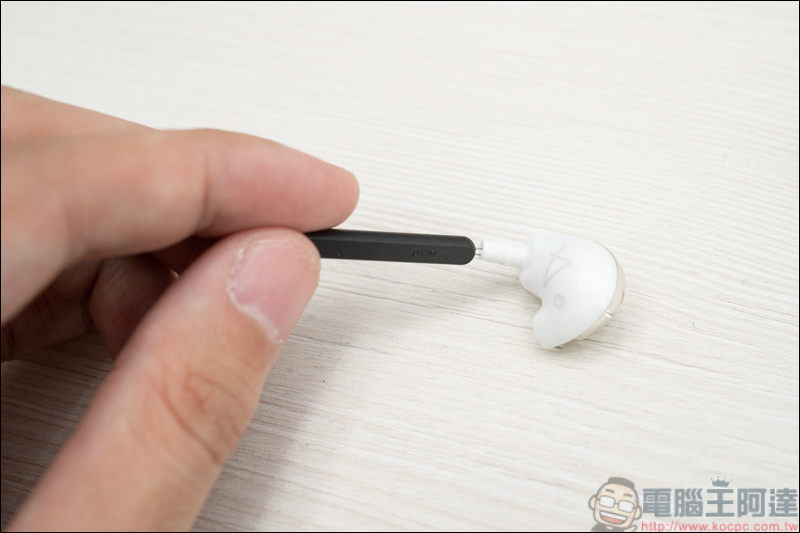 Shure AONIC 50無線降噪頭戴式耳機開箱動耳聽，同場加映AONIC 4 - 電腦王阿達