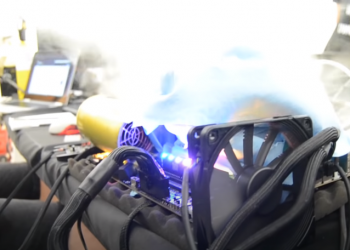 國外極限超頻玩家成功將 i9-10900K 推升至 7.2GHz、7.7GHz - 電腦王阿達