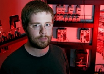 一位被關十年出獄的知名駭客感慨：「這世界已經變得完全不一樣，我正邁入一個不確定的未來」 - 電腦王阿達