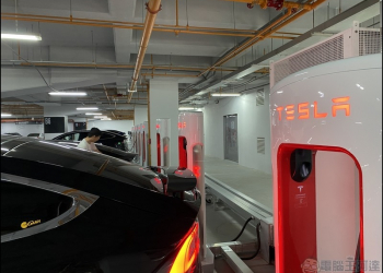 台灣最大！台南市美術館 2 館 Tesla V3 超級充電站 現場全攻略！ - 電腦王阿達
