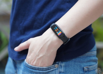 千元有找小米手環 5 開箱實測，涵蓋 11 種運動模式、多項健康功能再升級