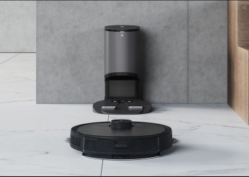 真的有長眼睛！全自動集塵+強力拖地 ECOVACS DEEBOT T8 AIVI+ 開箱