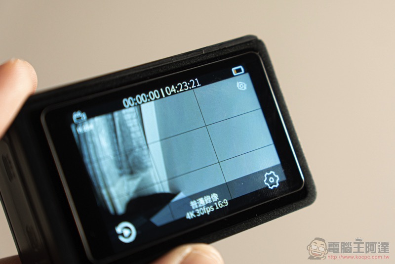 超強性價比運動相機 Mokacam Alpha3 Flip 開箱實測（ 評價 評測 動手玩） - 電腦王阿達