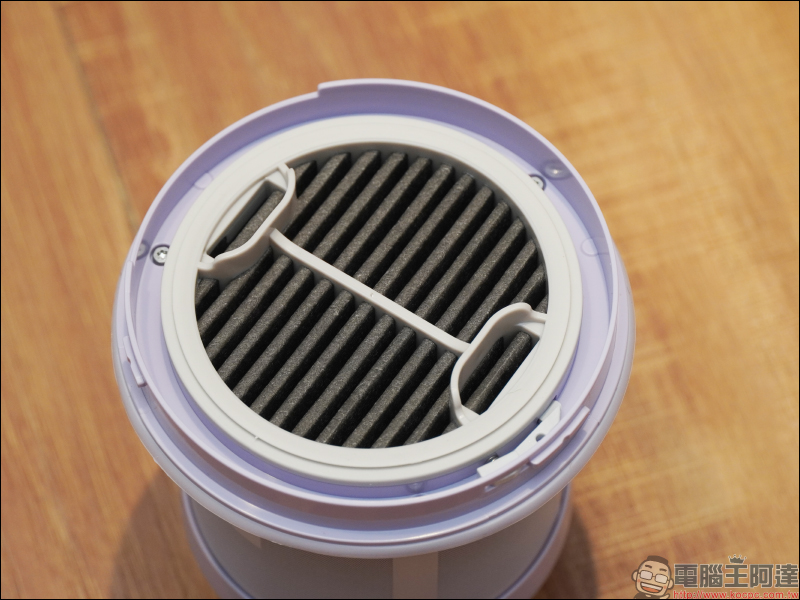睿米 Z1 掃拖抗菌無線吸塵器開箱動手玩：掃拖合一設計、國際認證 99.9% 抗菌技術，租屋必備清潔利器！ - 電腦王阿達