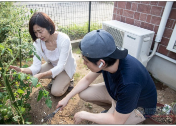 Timekettle M2 翻譯耳機開箱心得｜最全面的翻譯設備，跟外國人實時聊天，支援離線翻譯、聽音樂、接聽電話 - 電腦王阿達
