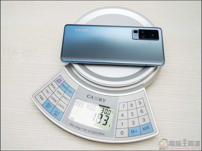 輕巧美型 vivo X50 Pro 開箱評測，微雲台防震讓您拍照錄影兩不誤 - 電腦王阿達