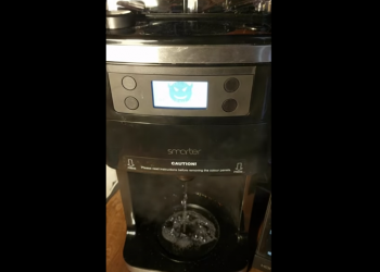 國外安全人員示範咖啡機被駭客入侵後會發生什麼情況，智慧家庭裝置的安全性不可輕忽 - 電腦王阿達