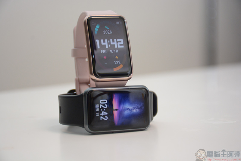 為年輕族群而生 HUAWEI WATCH FIT 開箱動手玩，運動教練、健康專員隨身相伴 - 電腦王阿達