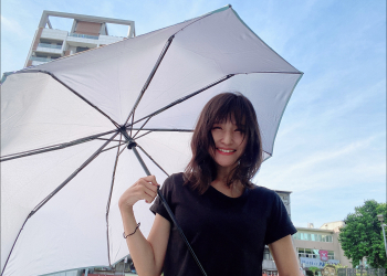 極致抗風傘 Ultra Strong 開箱：超大傘面、14 級抗風、晴雨兩用，風雨不再狼狽