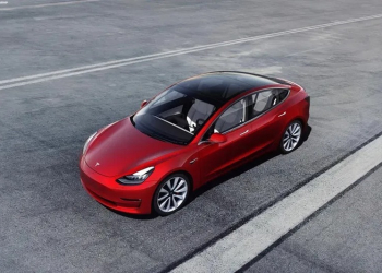 特斯拉 2021 年款 Model 3 確認電池升級至 82kWh - 電腦王阿達