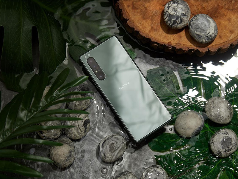 Xperia 1 II 秋冬新色「鏡湖綠」換季亮相，硬體規格升級再進化 - 電腦王阿達