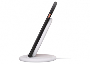 Pixel 5 搭配 Pixel Stand 充電座遭遇「失眠」問題