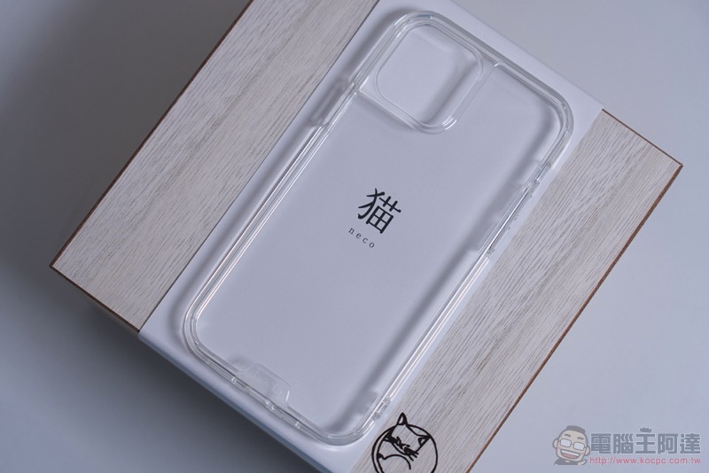 hoda iPhone 12 Pro 晶石防摔保護殼開箱體驗：晶透美型與柔嫩質感的極致之選 - 電腦王阿達