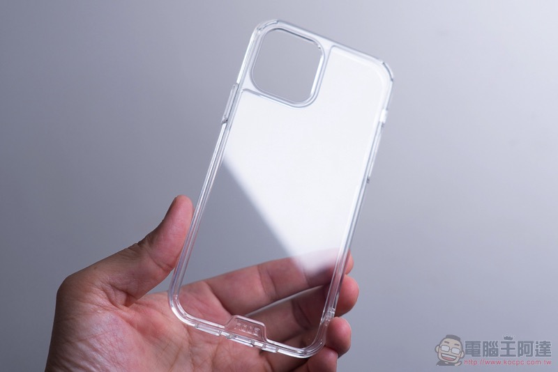 hoda iPhone 12 Pro 晶石防摔保護殼開箱體驗：晶透美型與柔嫩質感的極致之選 - 電腦王阿達
