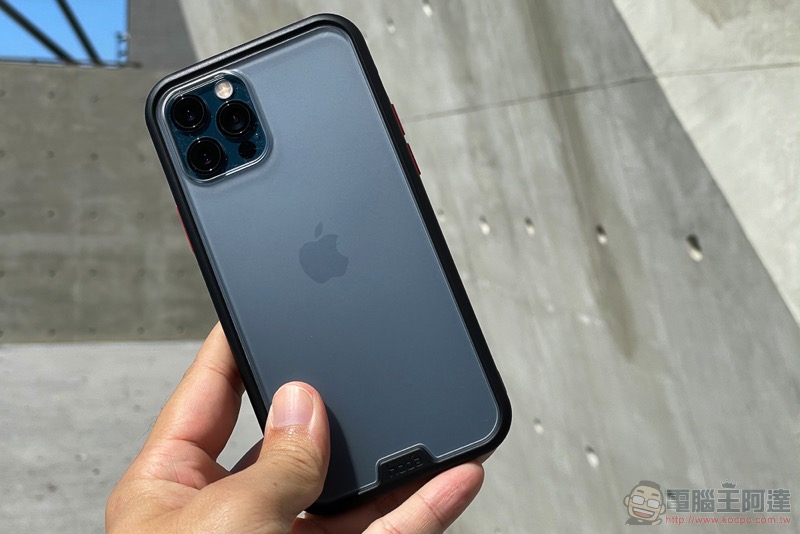 hoda iPhone 12 Pro 晶石防摔保護殼開箱體驗：晶透美型與柔嫩質感的極致之選 - 電腦王阿達