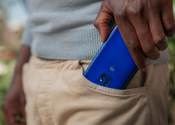 Motorola 兩款新機 moto g9 plus、g9 Play 在台推出，萬元以下打盡主流規格