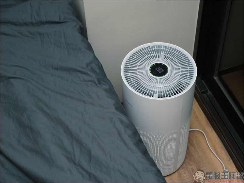 智米空氣清淨機開箱動手玩｜搭載 VOC 感測器、CADR 值 400 、支持隔空手勢操作，萬元內最強超值機種 - 電腦王阿達
