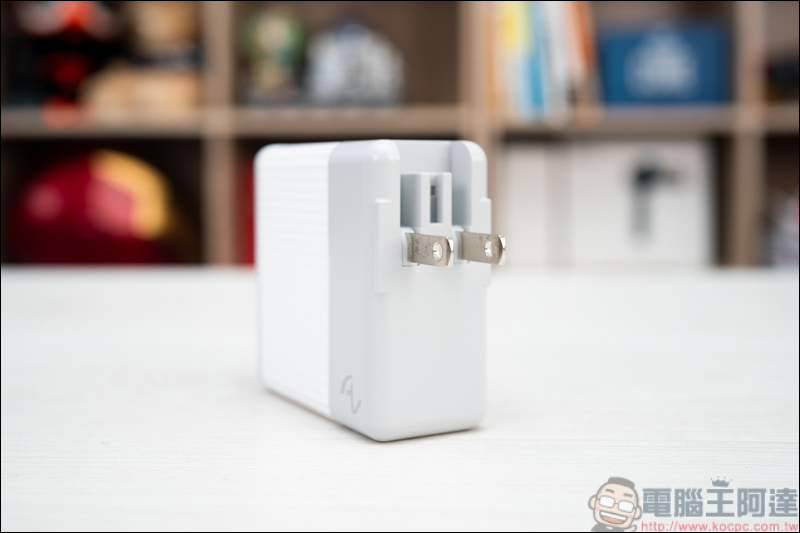 真是 GaN！最迷你 105W 氮化鎵快充 Allite A2 開箱，超高充電效率超小體積（同場加映 Switch 最佳配件 Allite B1 20W） - 電腦王阿達